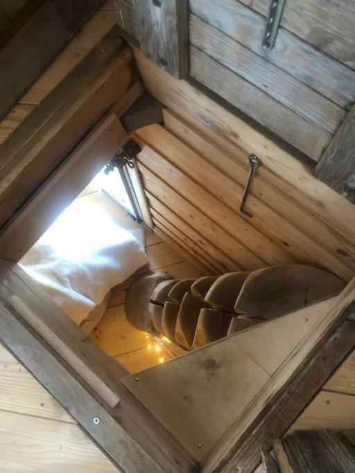 Nuit Insolite - La Cabane Du Haut-Doubs Les Gras ภายนอก รูปภาพ